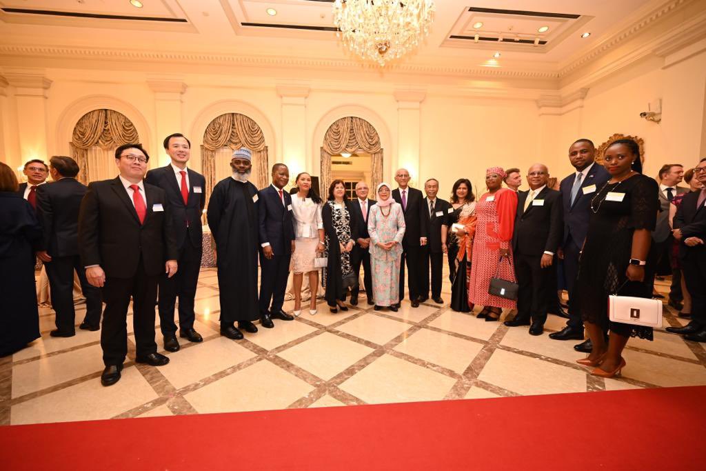 The High Commissioner With President Mdm Halimah Yacob